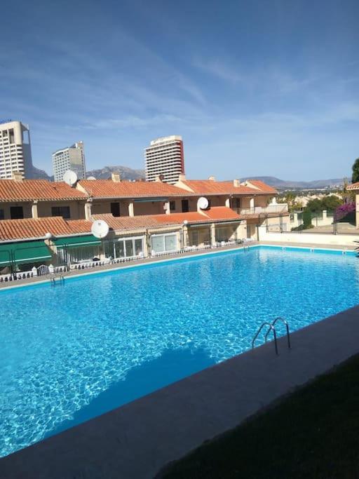 En Apartment *